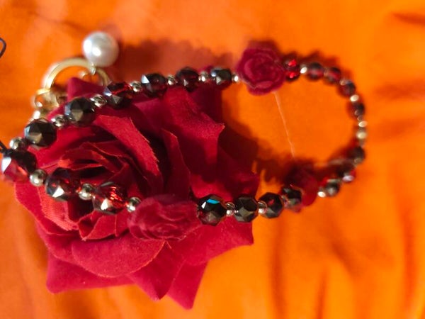 Charms rose