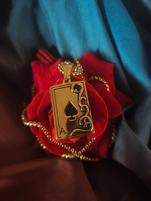 Collier carte
