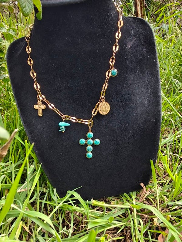 Collier Christina