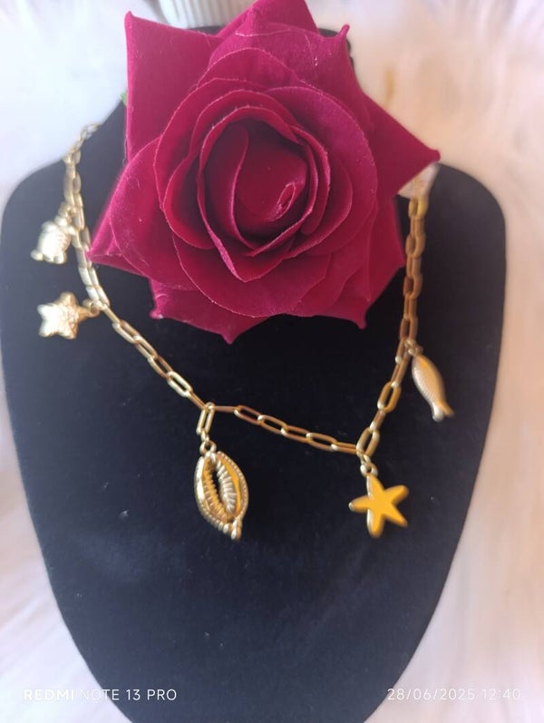 Collier Lynna
