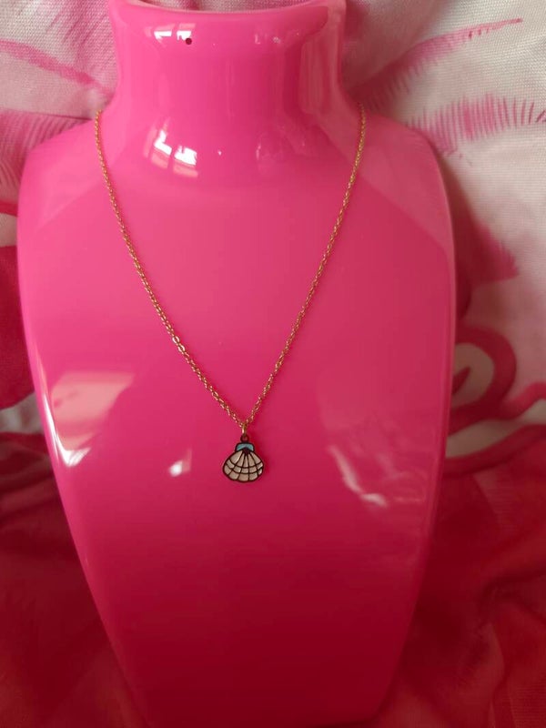Collier coquillage rose