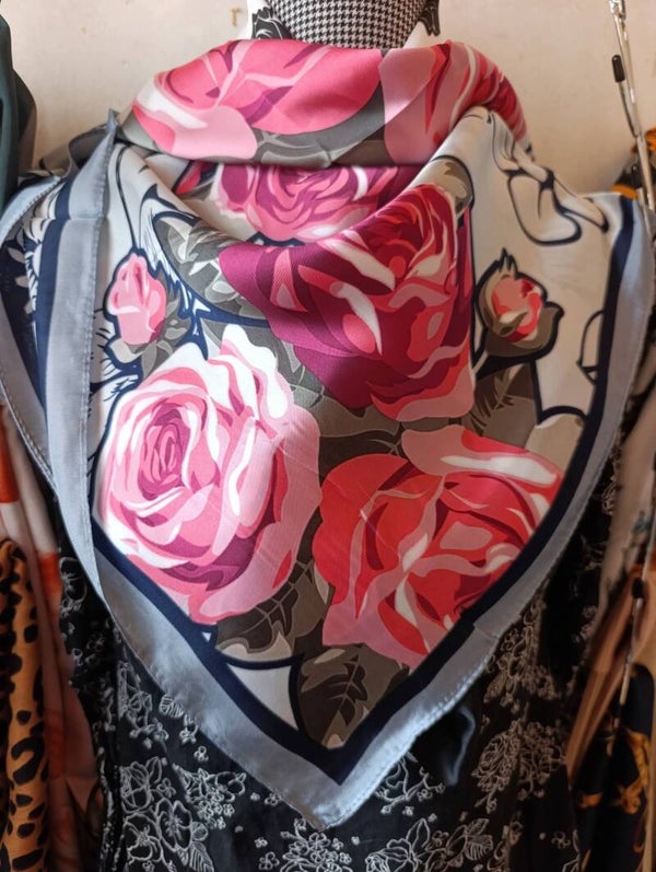 foulard abstrait Floral