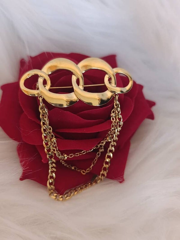 broche