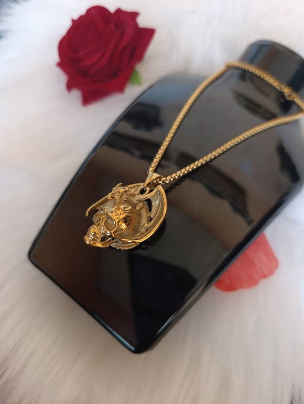 Collier crâne et dragon