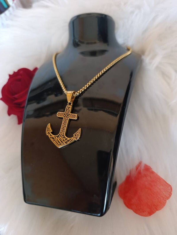 collier Cole