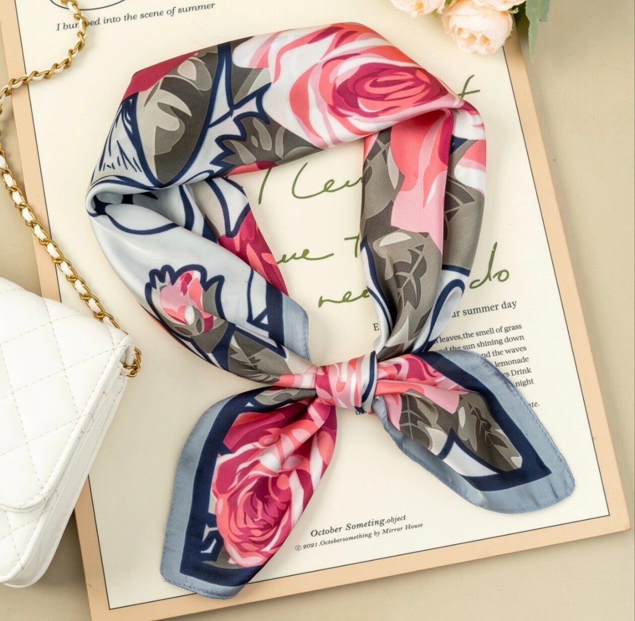 foulard abstrait Floral