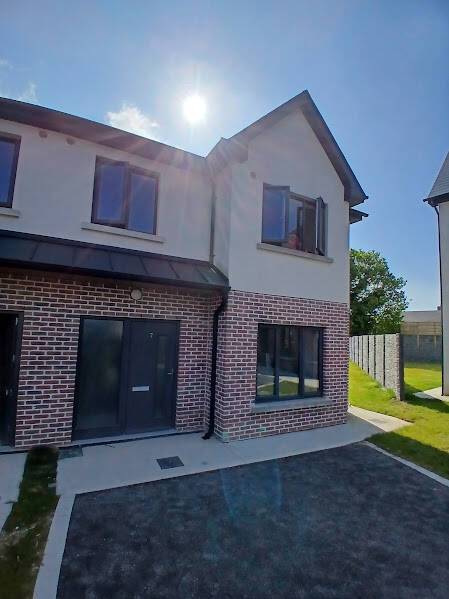 no-7-forest-close-gorey-standard.jpg