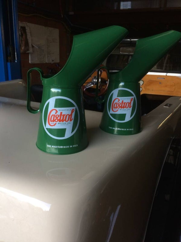 Castrol retro schenkkan