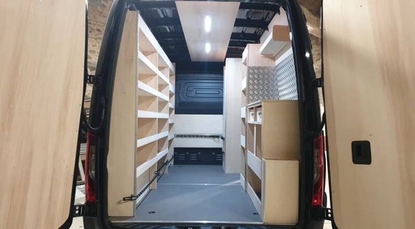 Atelier avec Meubles Gauche + Droit + Etabli