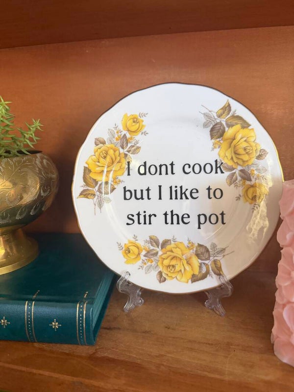 ‘I don’t cook’ plate