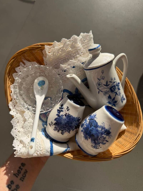 ‘Vintage Blue florals’ bundle