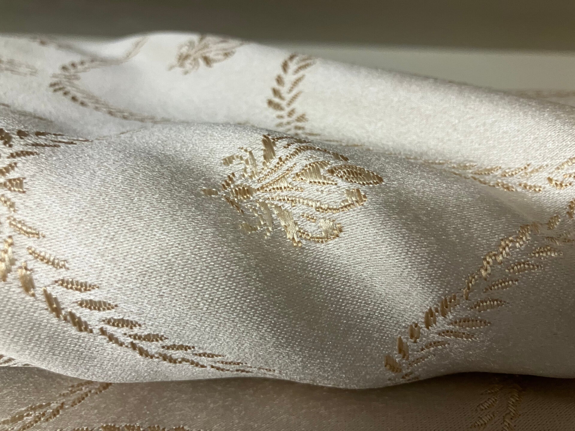 Cream design
