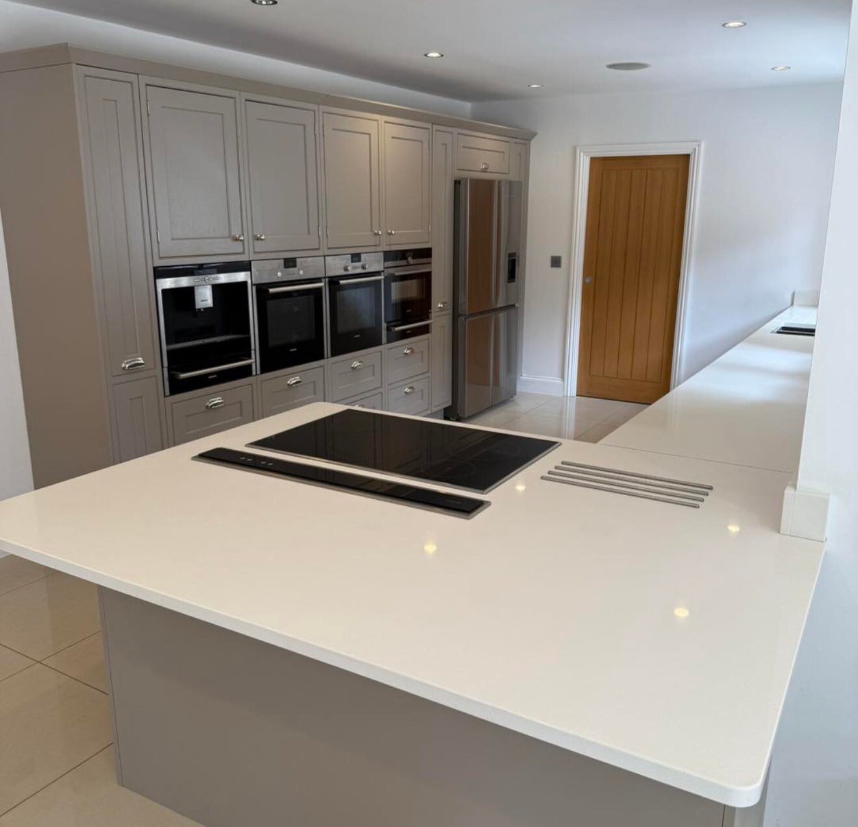 Kitchen after Farrow professional respray