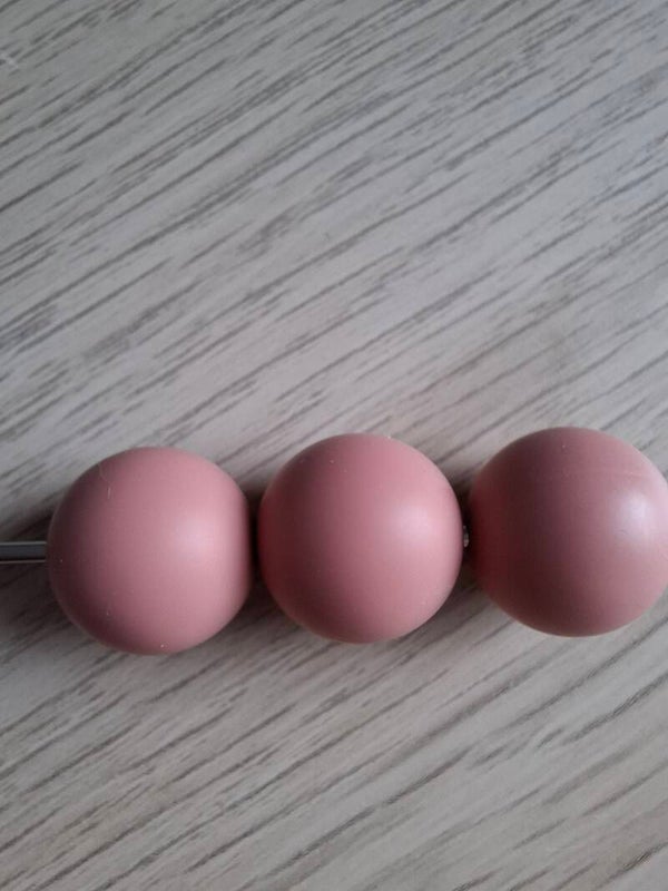 Nude blush