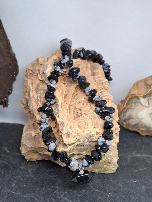 Obsidian choker