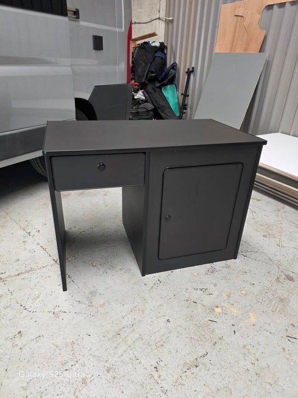 1000mm kitchen pod with fridge gap