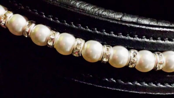 cream pearl dressage band