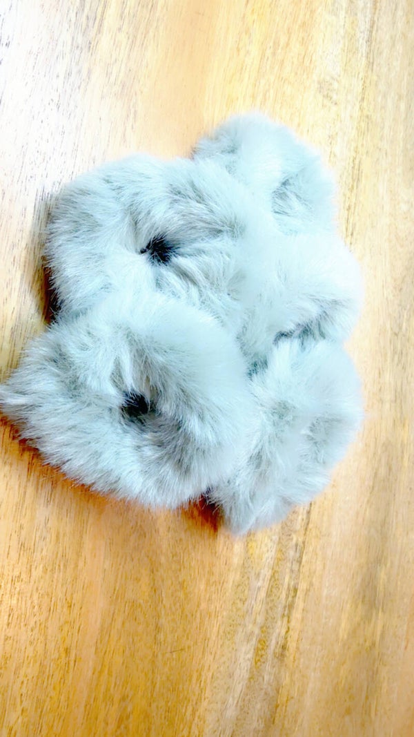 Fluffy donuts  mint / sage groen