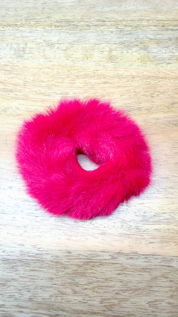 Fluffy donut. Rood