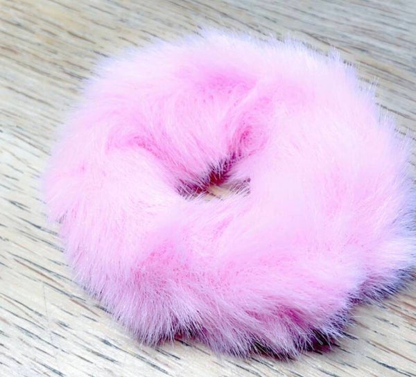 Fluffy donut kleur baby roze