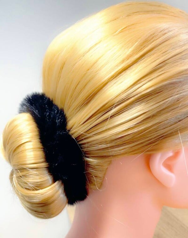 Fluffy haardonut  zwart