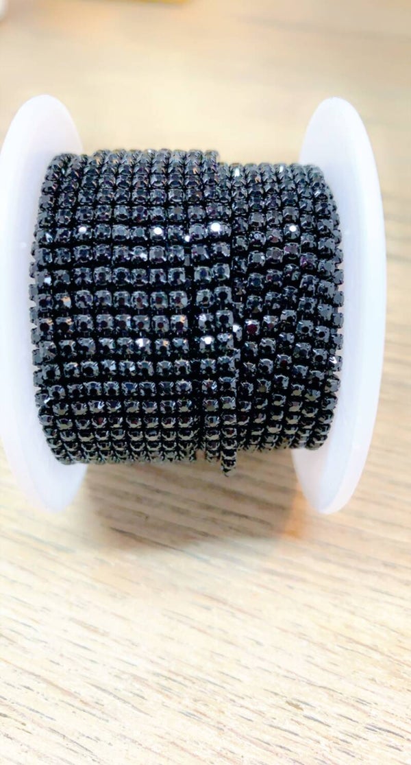 Strassketting zwart 2 mm