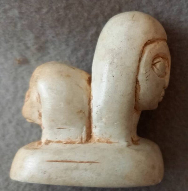 Stempel in lichte steen afkomstig uit Axum Ethiopië