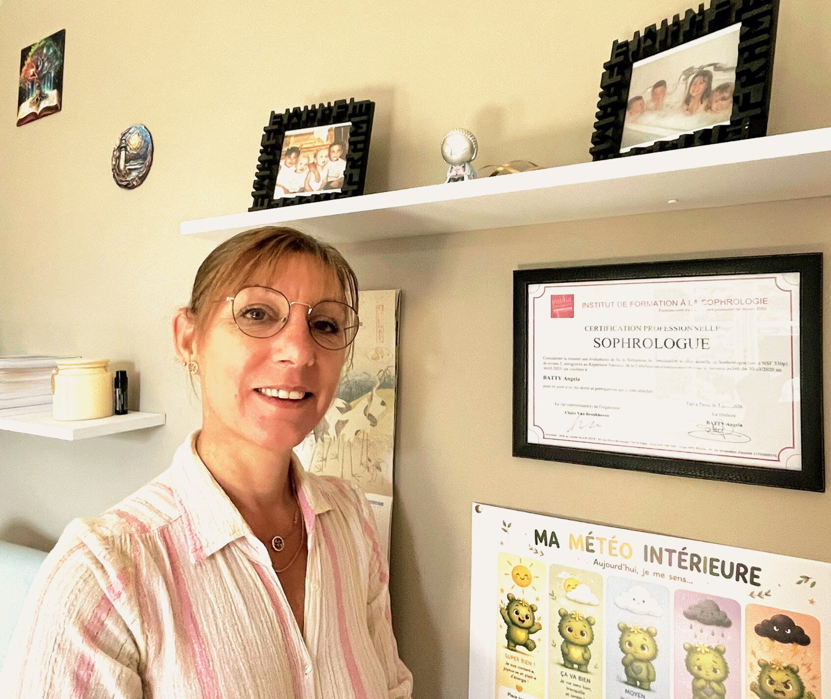Aujourd’hui sophrologue certifié, formée à l'Institut de Formation à la Sophrologie - Ecole de Catherine Aliotta -  j’accompagne avec douceur et bienveillance toute personne souhaitant retrouver plus de calme, d’équilibre et de sérénité au quotidien.