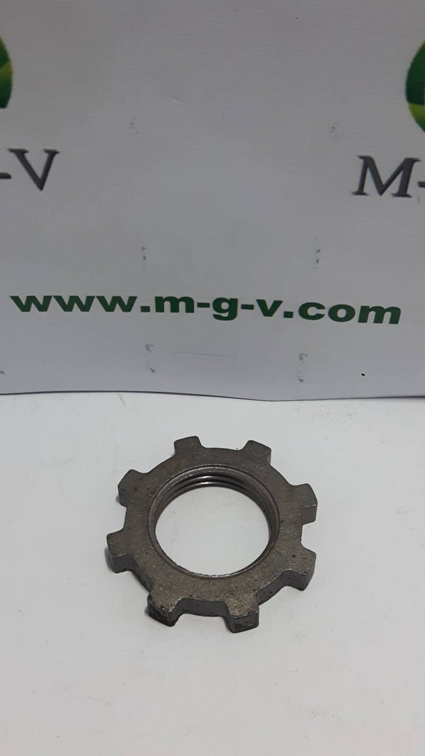 BRIGGS & STRATTON  KLEMMUTTER AUSPUFF 38BV , 220859