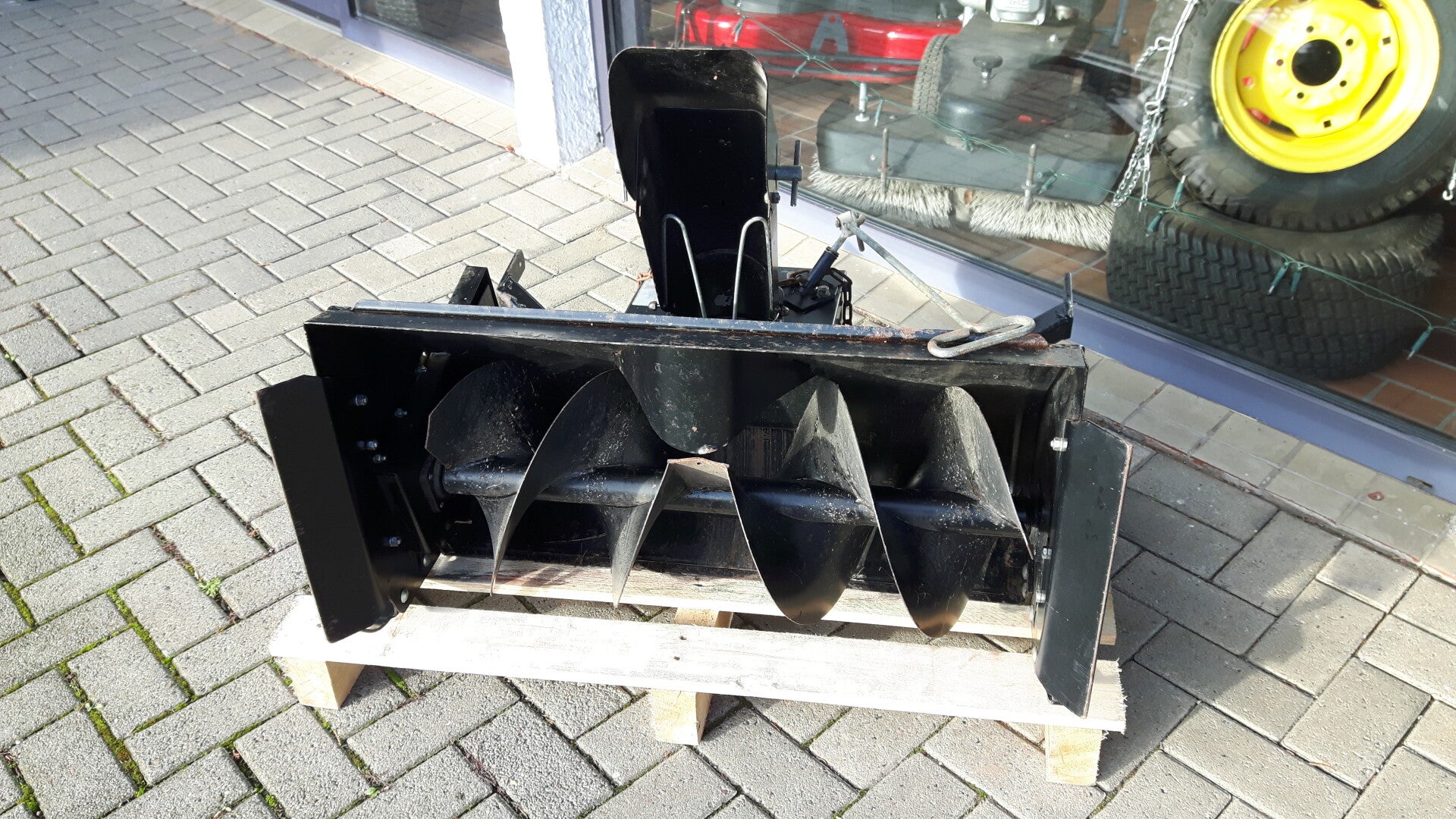 Stiga Park Schneefräse 2/4WD