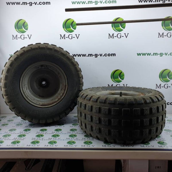 Stiga Park zwei Vorderreifen 17x8.00-8, kugelgelagert (Lager sollten getauscht werden), Wellenaufnahme ca. 20mm