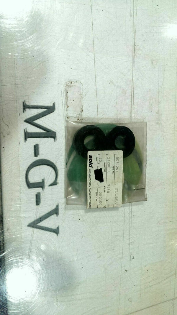 2x Solo Staubkappe  5074247  (A8/2044)