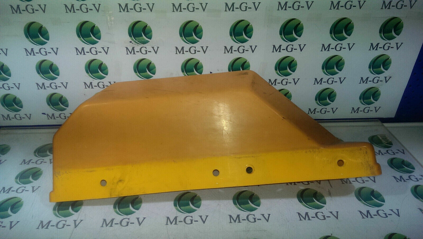 Stiga Park 2002 Aufsitzmäher Kotflügel Rechts*1134-2174-02 !!!  (2947)