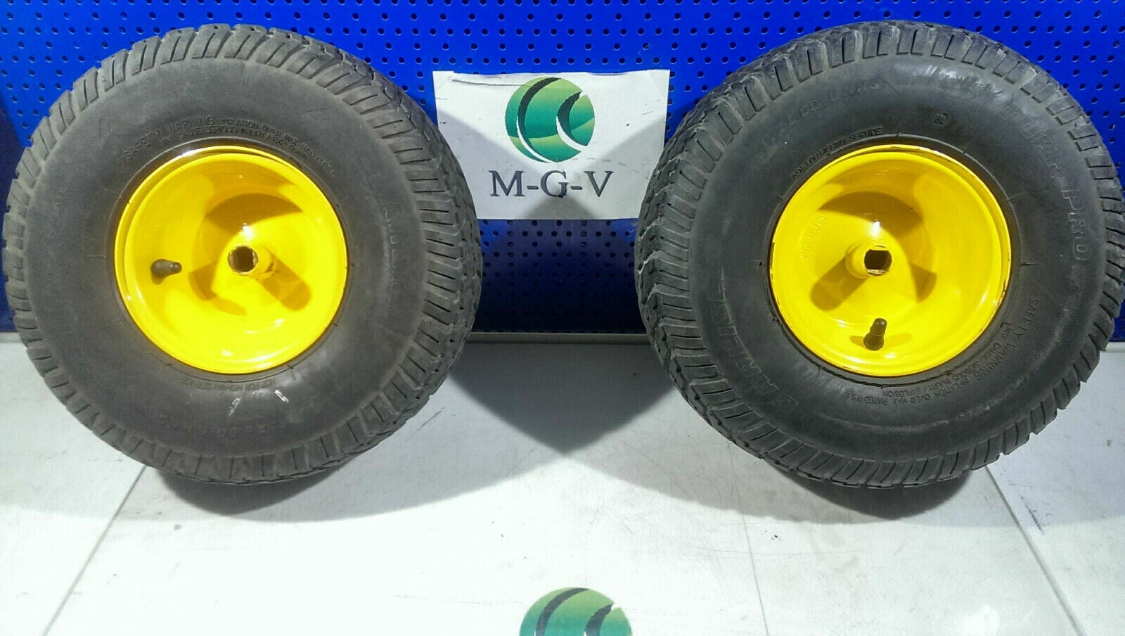 MTD DX 70 Antriebsräder 15 x 6.00 - 6 NHS (2069)