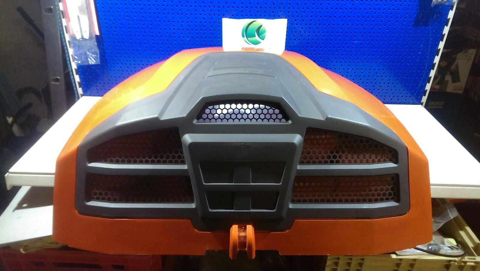 Husqvarna Motorhaube  5775755  (1810)