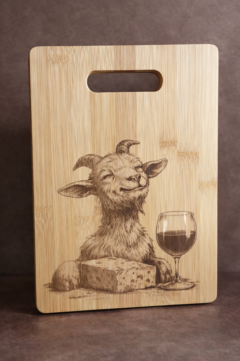 🐐 Planche à découper en bambou gravée – Motif chèvre – Fromage & vin