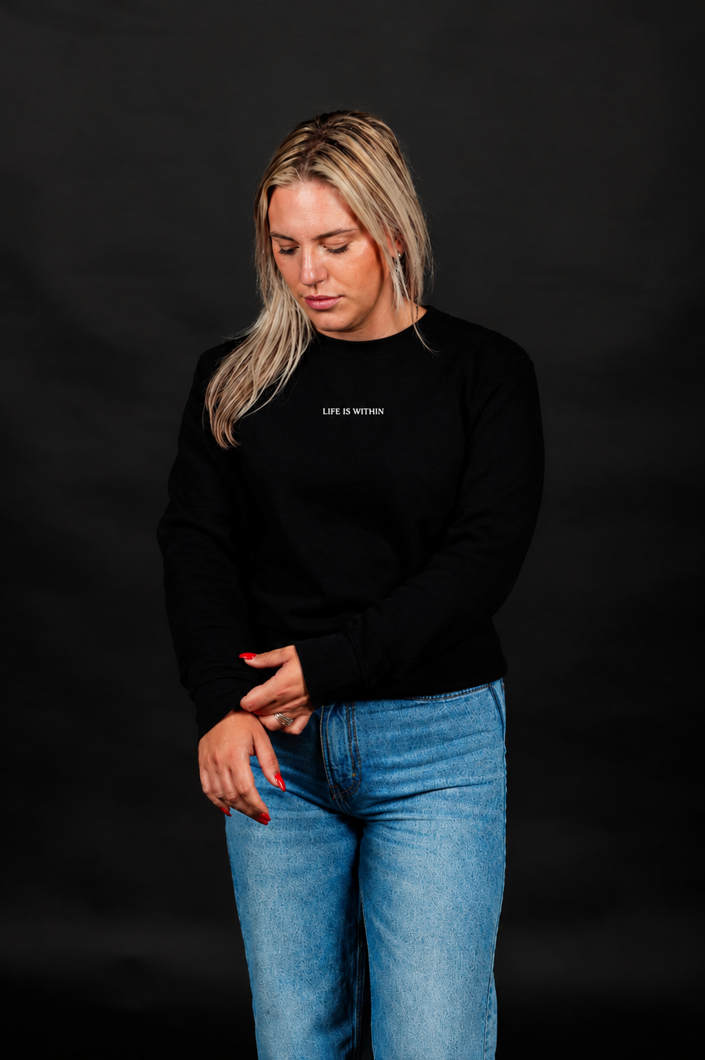 Life is within Sweater basic