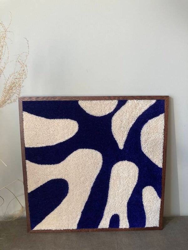 HANDGEMAAKT GETUFT (WAND)TAPIJT ' SPLASH' 50CM X 50CM