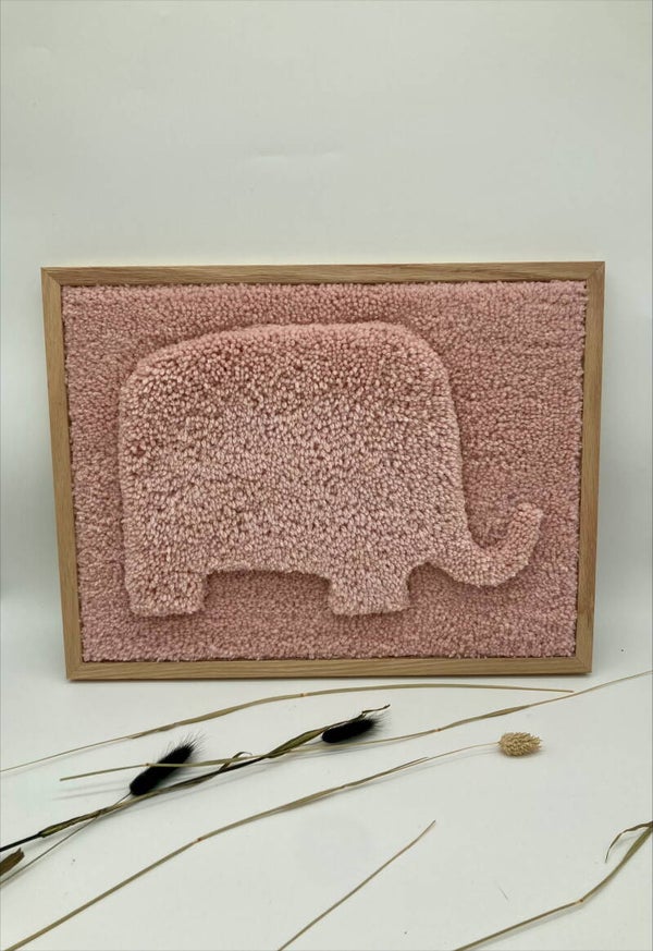 GETUFT FLUFFY WANDKLEED OLIFANT