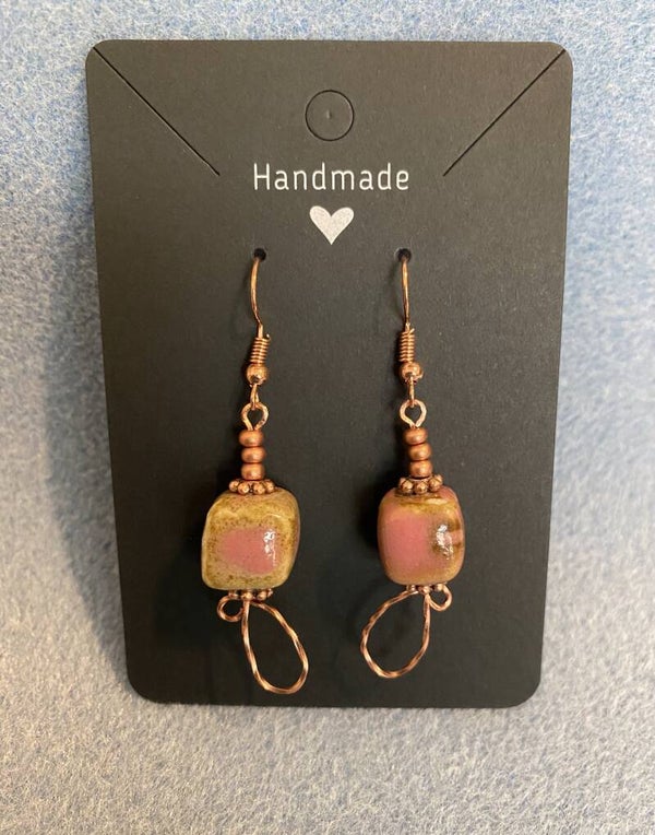 Earrings with hooks (e- 80)