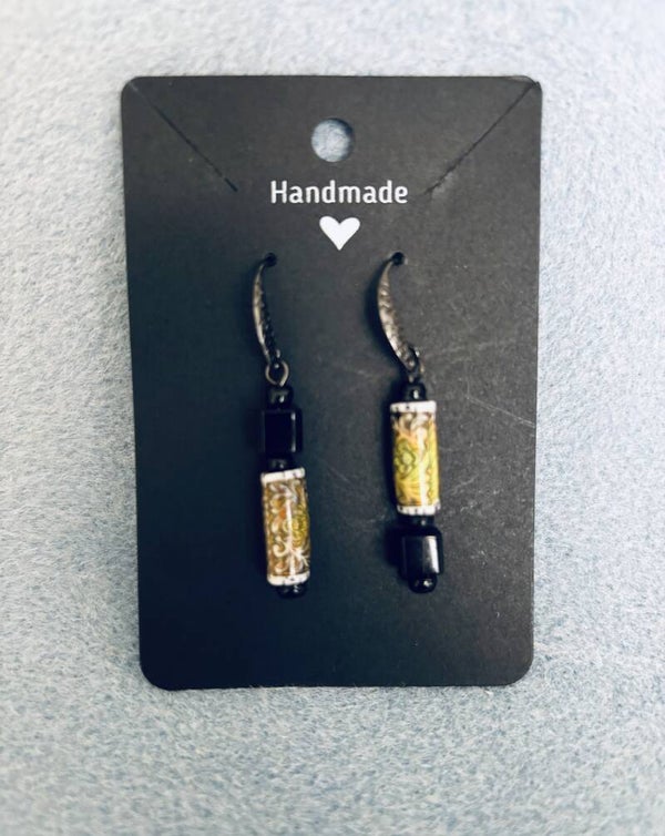 Earrings with hooks (e-77)