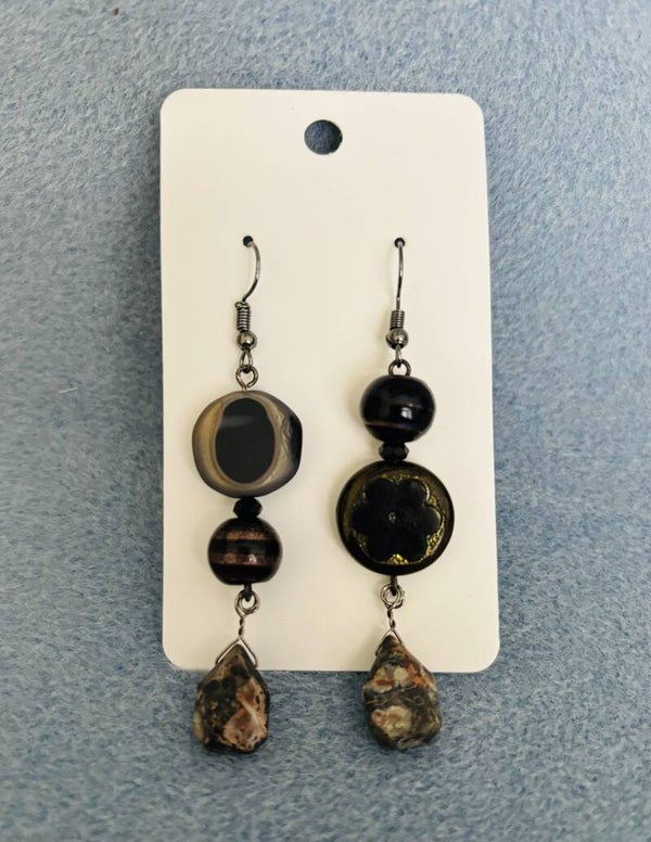 Earrings with hooks (e-174)