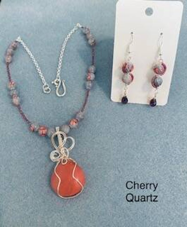 Set - Necklace and earrings (s- )