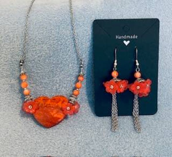 Set - Necklace and earrings (s-21)