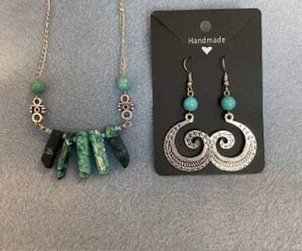 Set - Necklace and Earring (s-90)