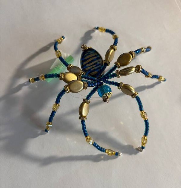 Suncatcher Spider (also Christmas Spider) (m-41)