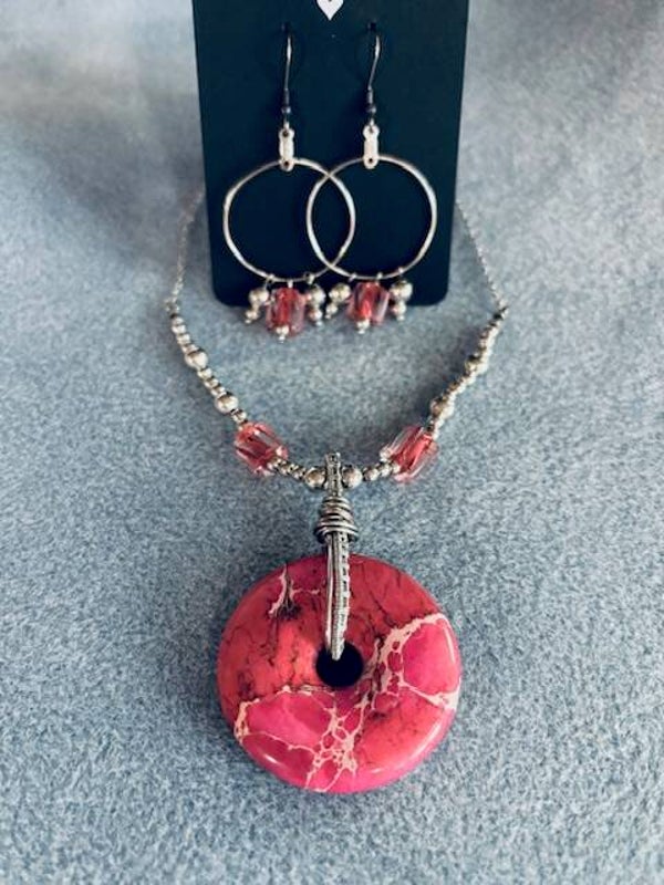 Set - Necklace and earrings (s-5)