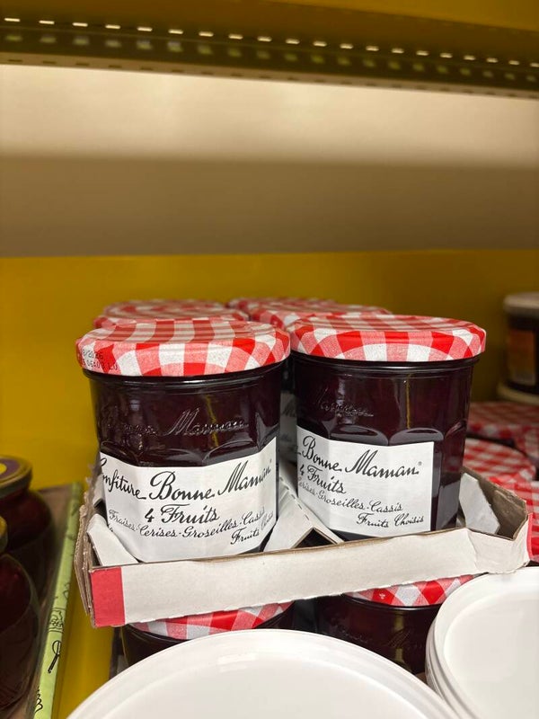 Quatre fruits confitire