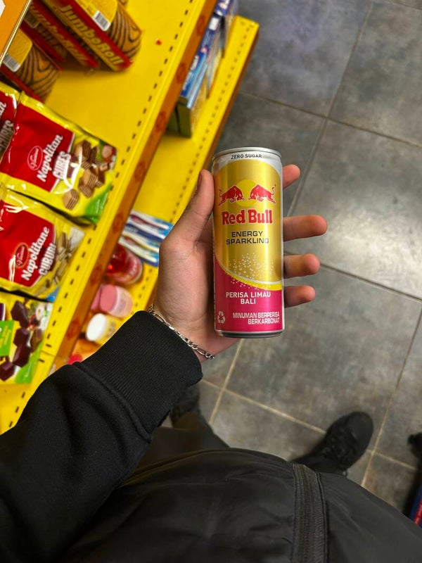 Red bull perisa limau bali