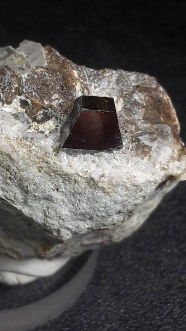 ANATASE & ALBITE    5 x 3 x 1.5 cm